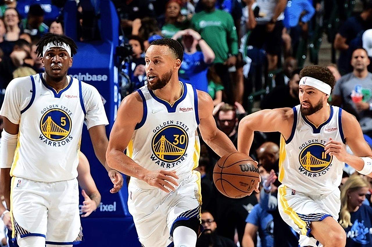 把赛车运动带回家乡，金彭携手赛车名将绘就体育+新图景（赛车回归家乡，金彭联手赛车名将共启体育+新篇章）