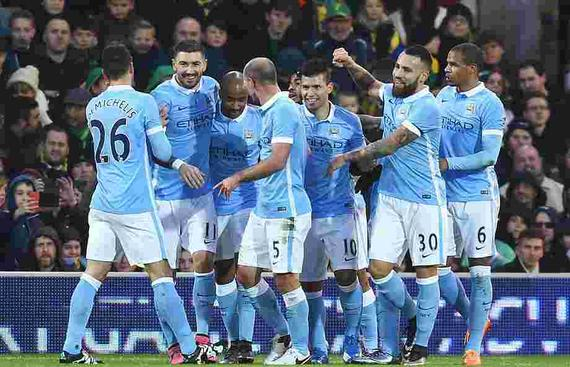 年度连斩55球！姆巴佩冲击C罗纪录，奋力创皇马历史新篇章（一年轰入55球！姆巴佩追击C罗纪录，力创皇马新纪元）