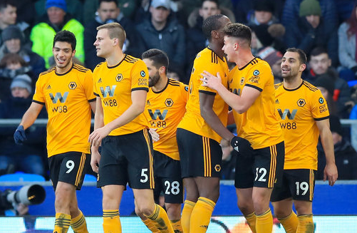 卡拉格：维拉要想夺冠，罗杰斯得拿出英超赛季最佳球员的表现（卡拉格：维拉若想封王，罗杰斯须踢出英超赛季最佳级别表现）